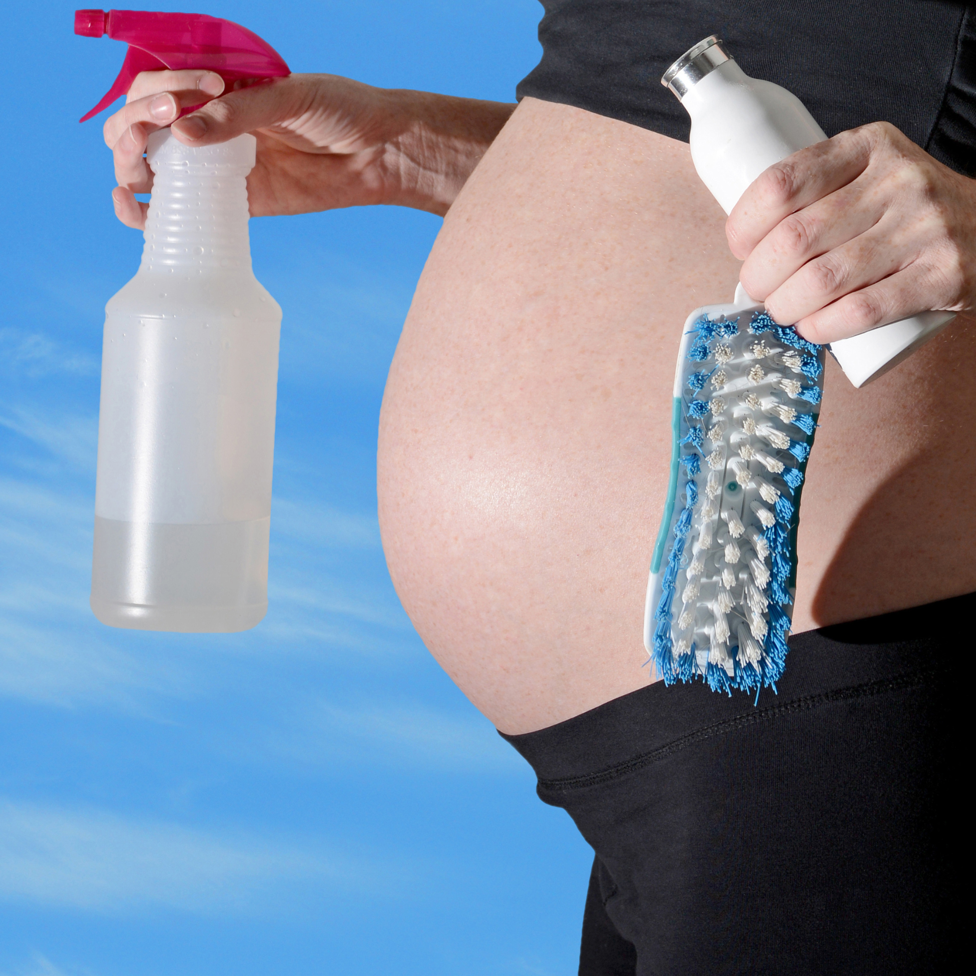 Safe Cleaning Products to Use While Being Pregnant