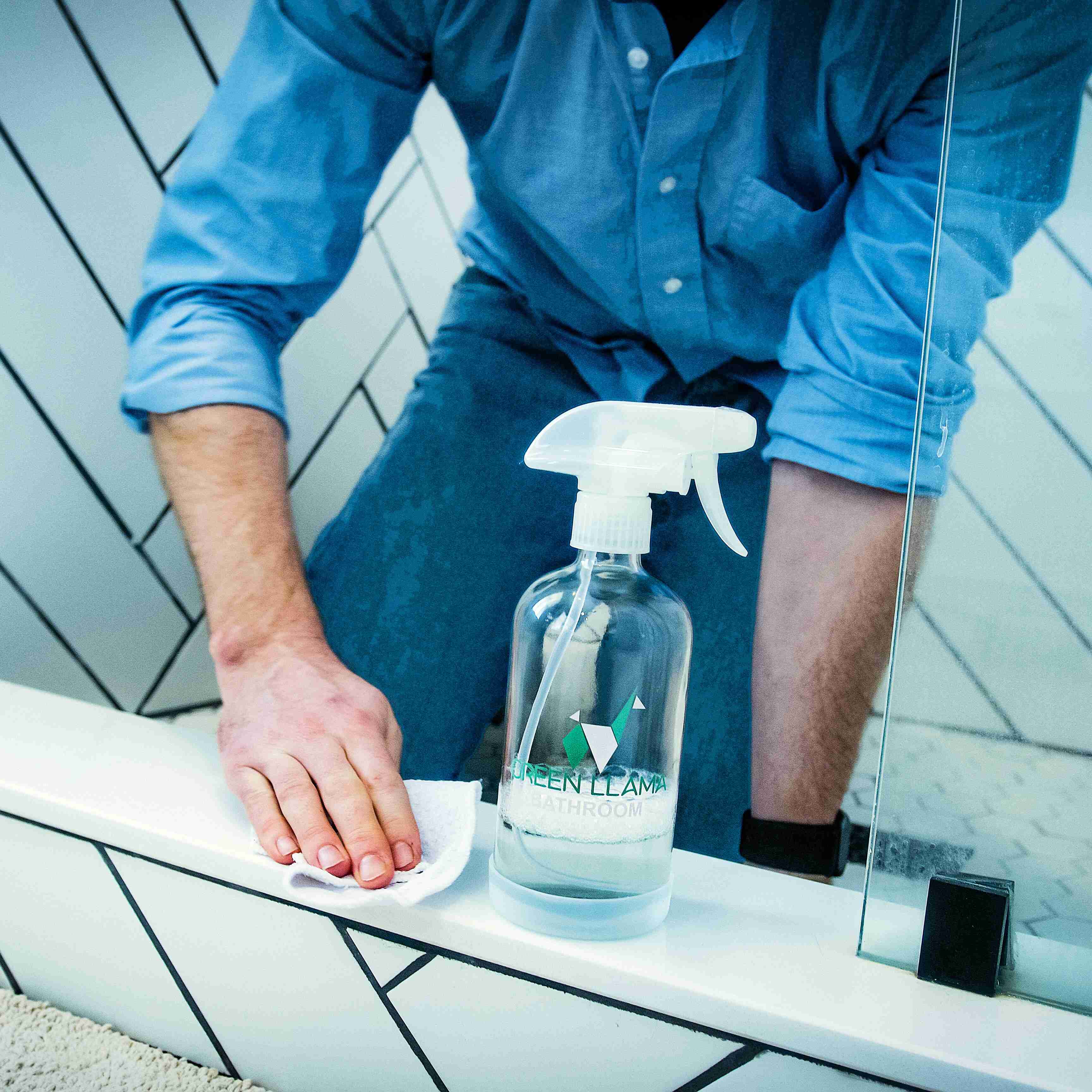 Green Llama Eco-Friendly Bathroom Cleaner